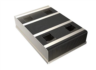 Radiátor s hliníkovým zipem a heatpipe